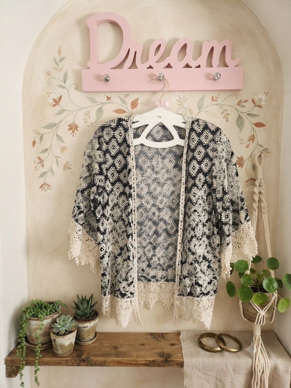 Solitaire Black and White Printed Open Kimono